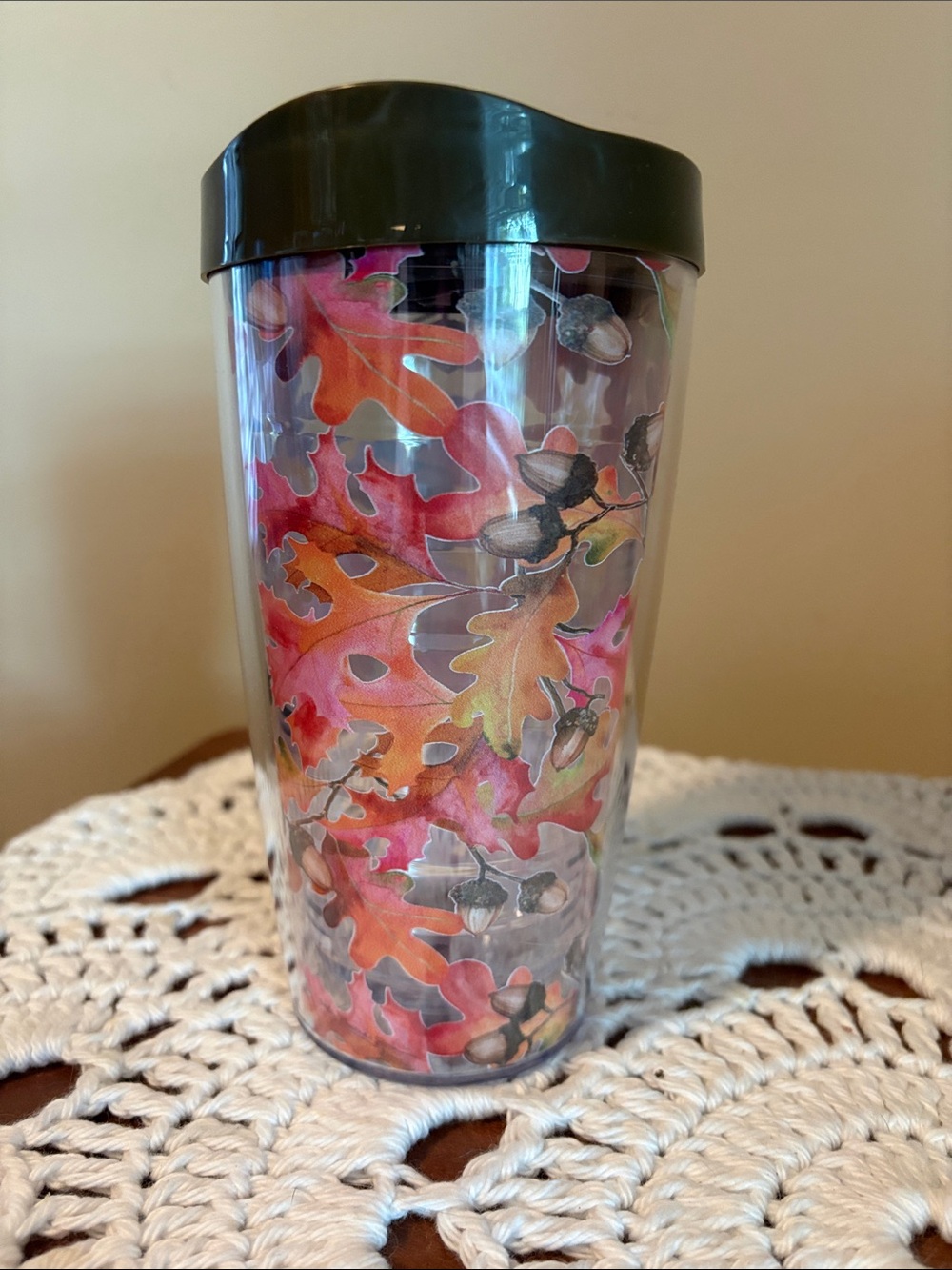 Autumn Oak Leaves Travel 16 oz Tumbler with Green Lid New